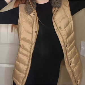 EDDIE BAUER Women XS Goose Down Vest in Tan